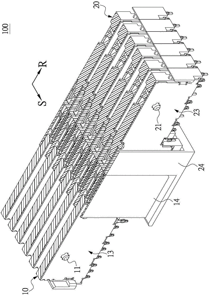 Communication connection device and lead frame group thereof