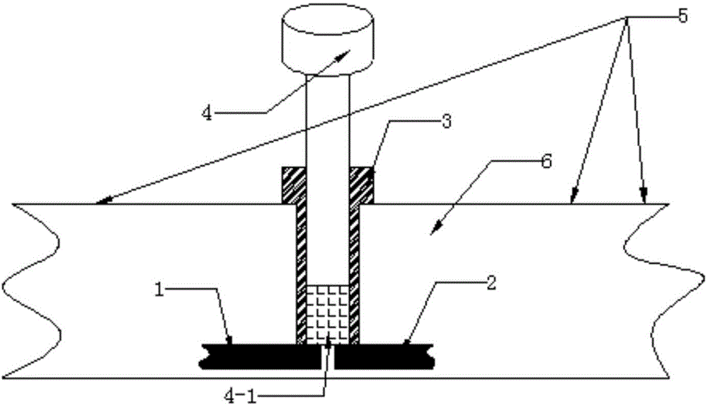 Intelligent chip short-circuit device used for intelligent photovoltaic module testing