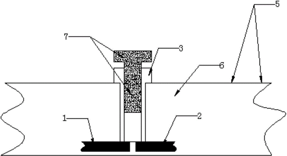 Intelligent chip short-circuit device used for intelligent photovoltaic module testing