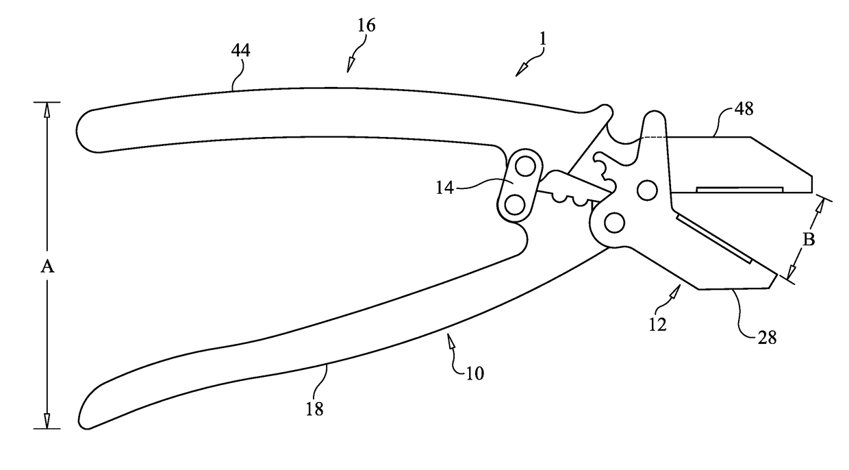 Linesman pliers