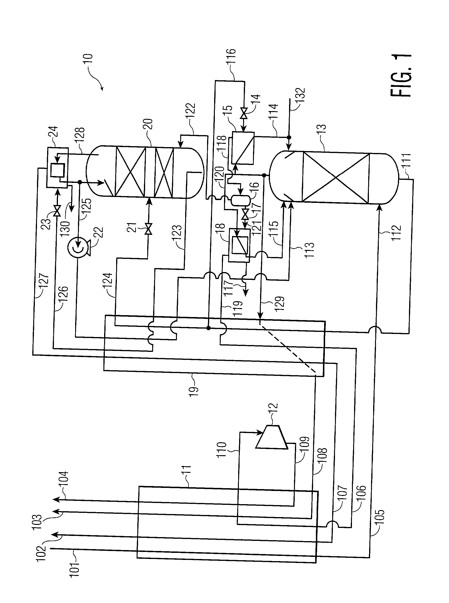 Method and apparatus for producing nitrogen from air by cryogenic distillation