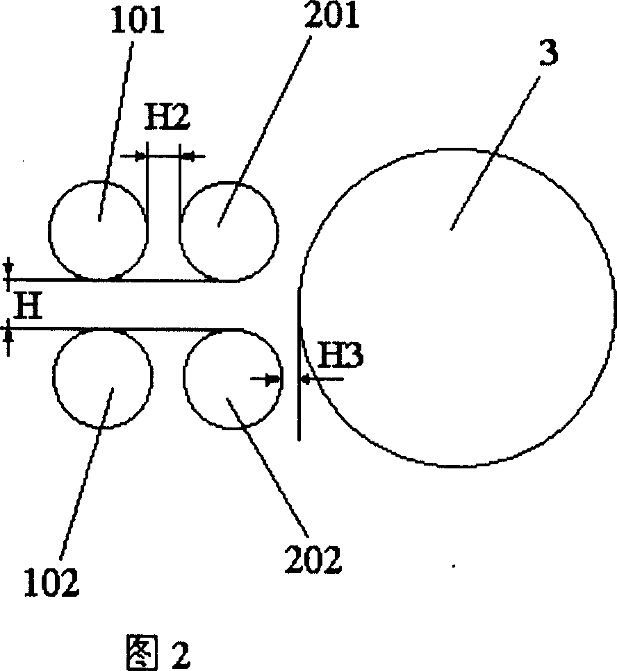 Thermoplastic light-duty composite plate and preparing method thereof