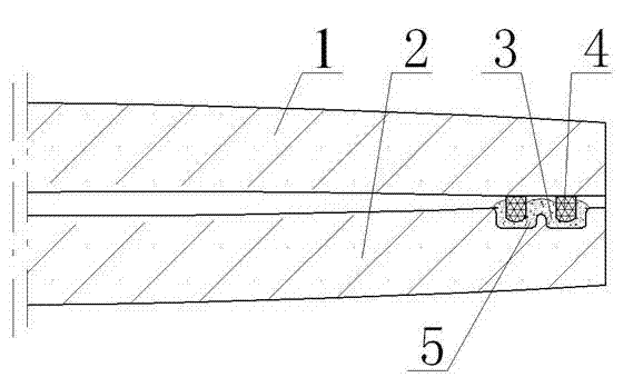 Convex low-altitude glass welded by metal solders and subjected to edge sealing by groove and manufacturing method of glass