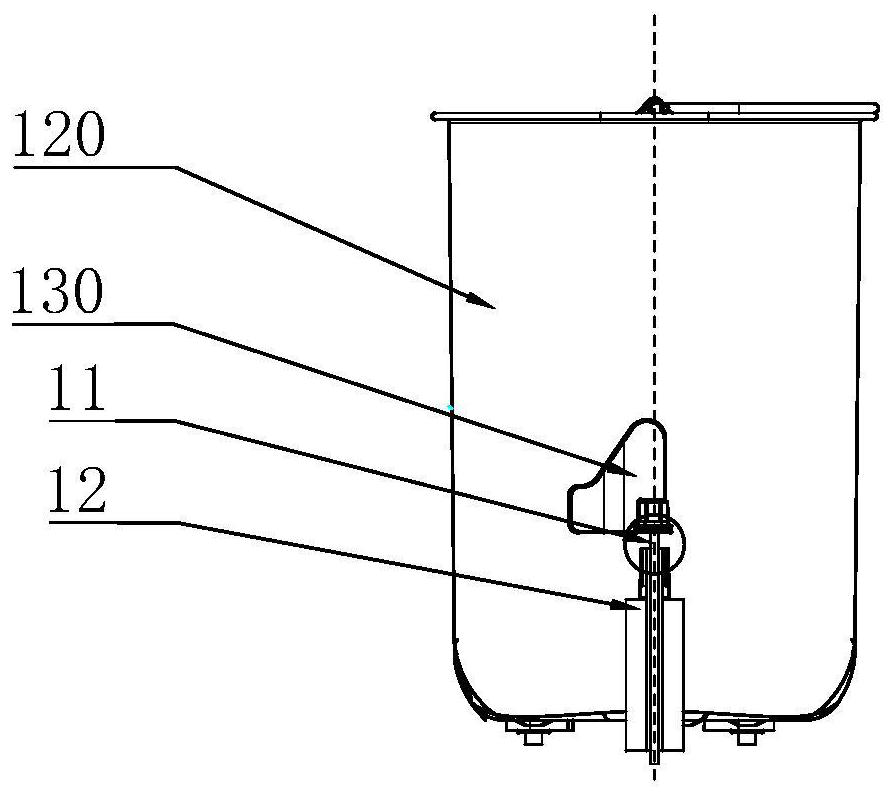 A multifunctional cooking appliance