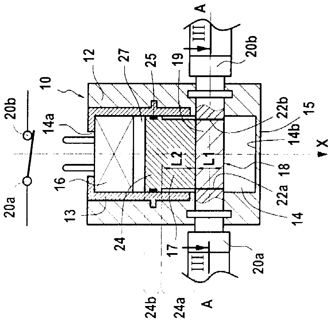 Electric switch having slide forming short-circuit or selector switch