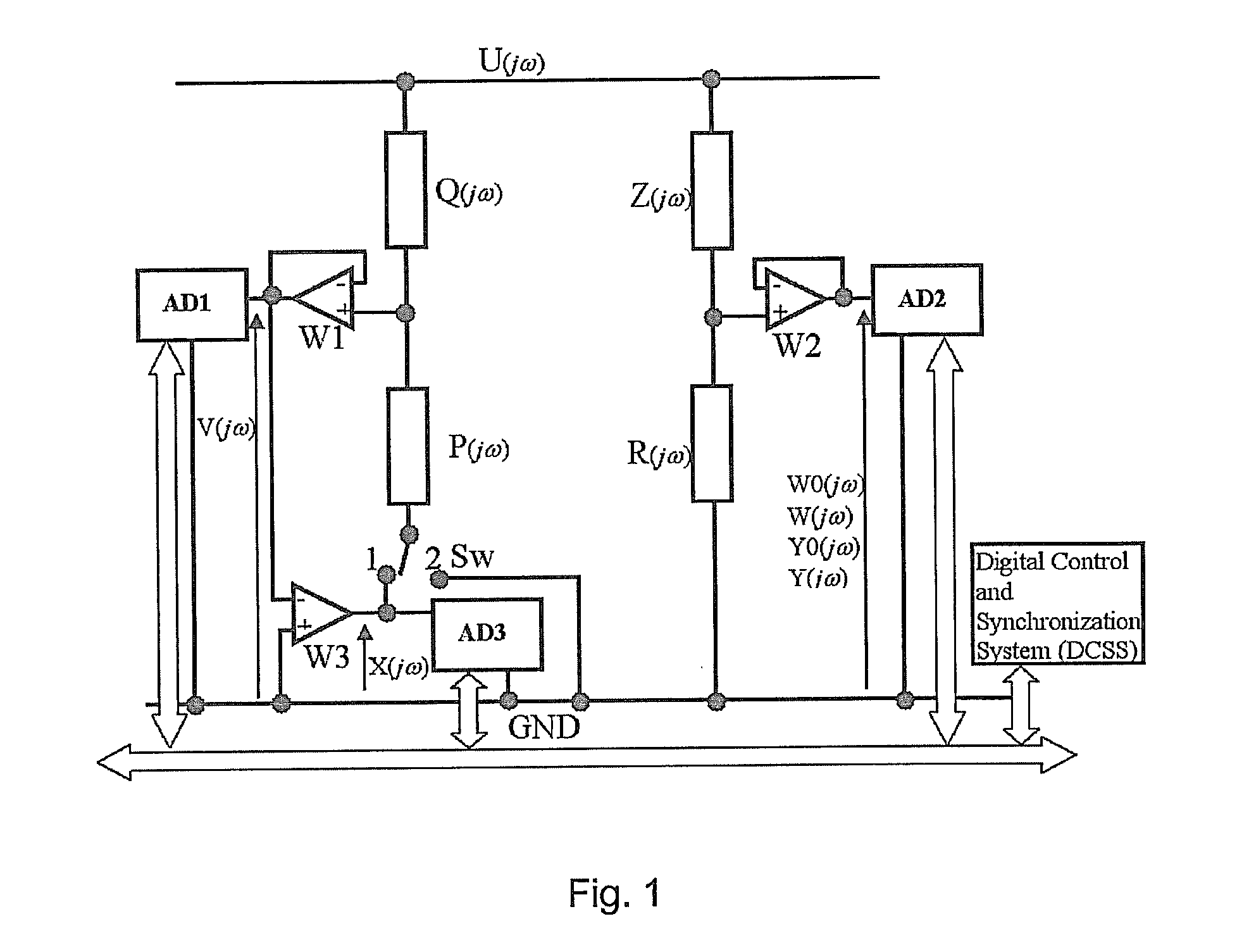 Adaptive voltage divider with corrected frequency characteristic for measuring high voltages