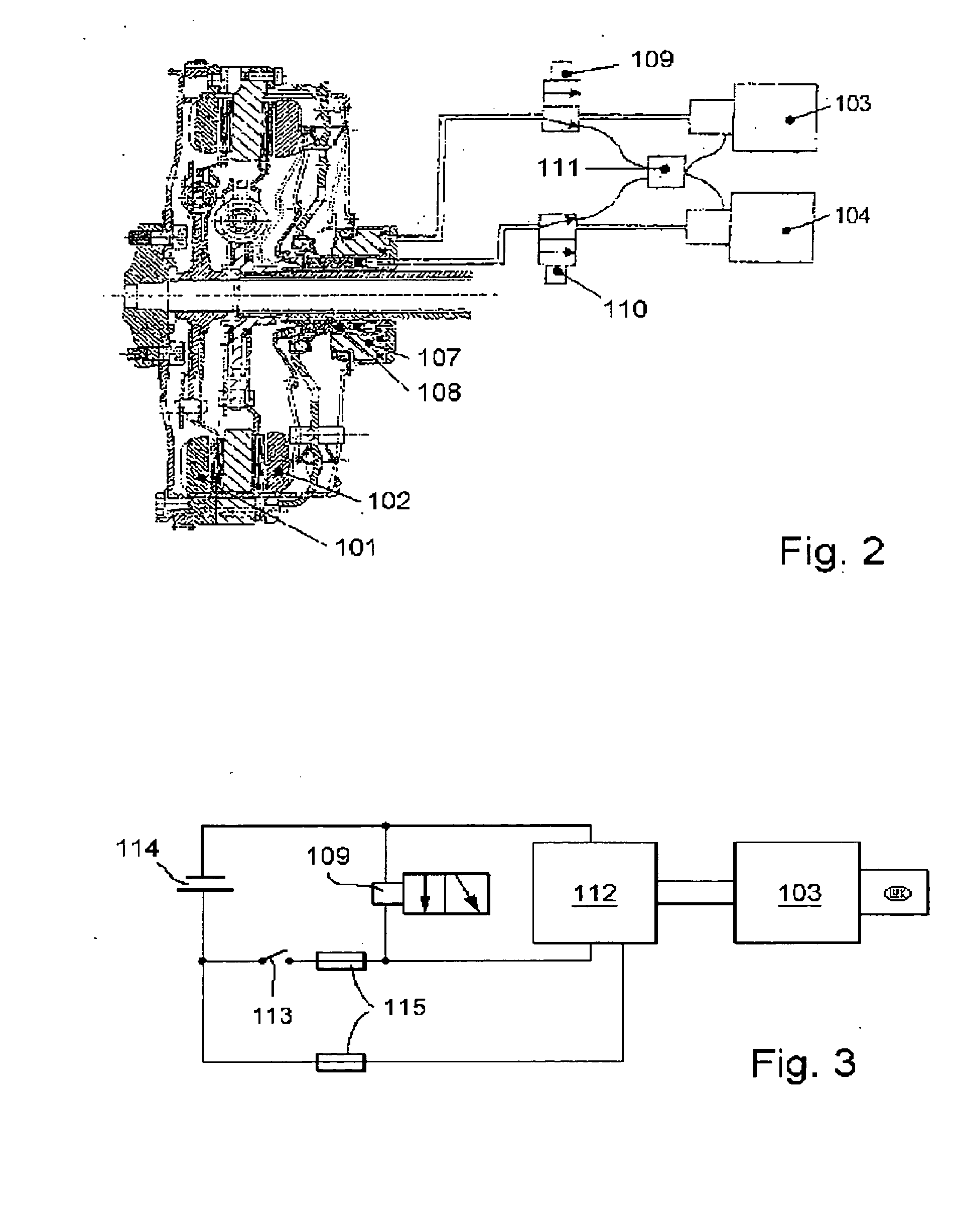 Twin-clutch gearbox and method for controlling at least two clutches in a twin-clutch gearbox of a motor vehicle