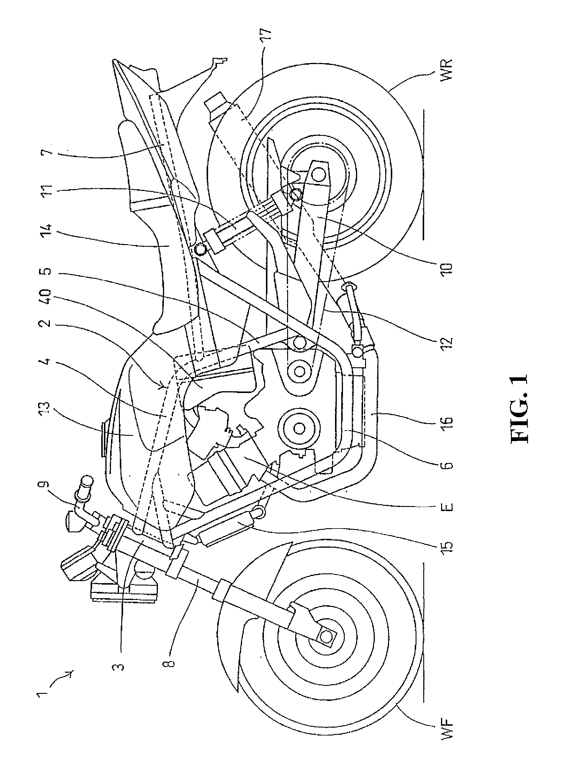 Engine with cylinder disabling mechanism