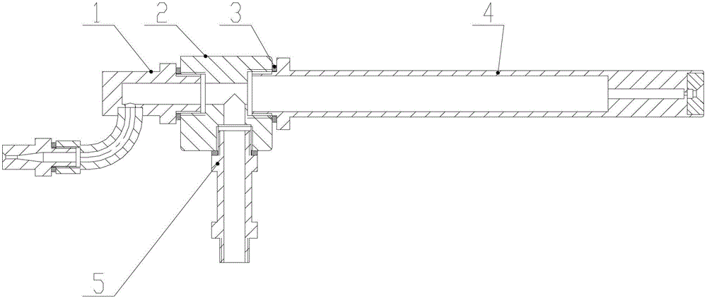 A recoilless cavitation cleaning nozzle