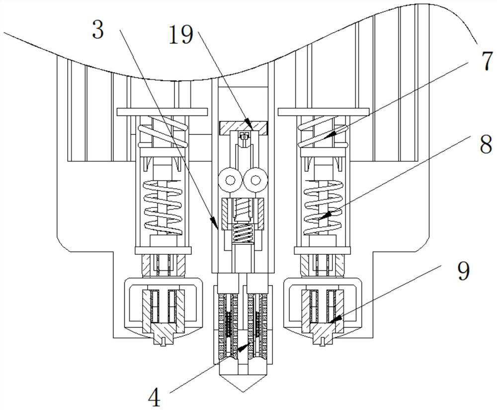 Forging equipment capable of automatically clearing debris and applicable to metal processing