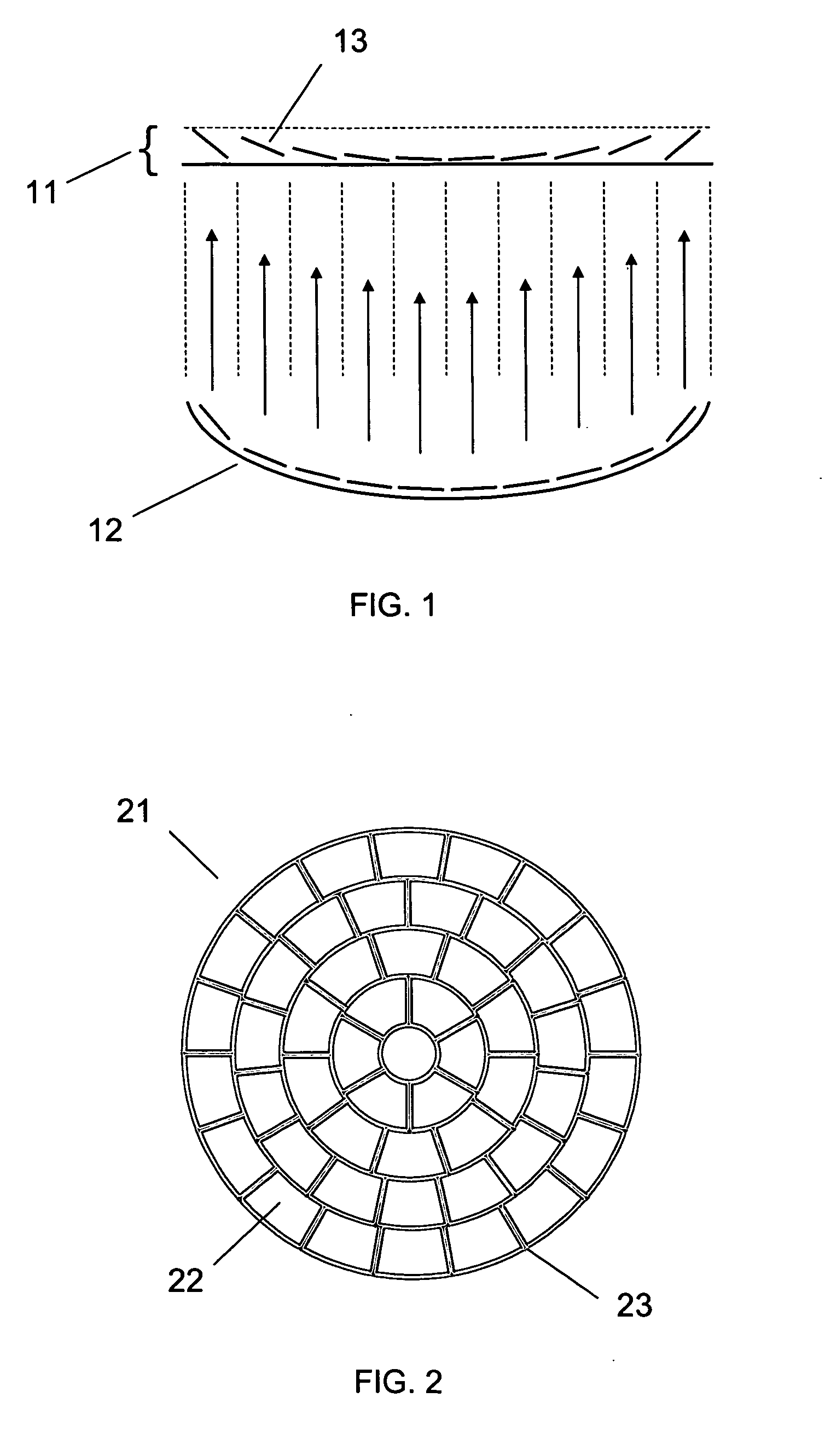 Variable focal length lens comprising micromirrors with two degrees of freedom rotation and one degree of freedom translation