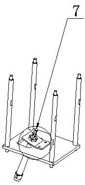 Threshing machine constant speed beating device