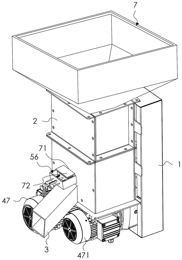 Cutting equipment for straw raw materials