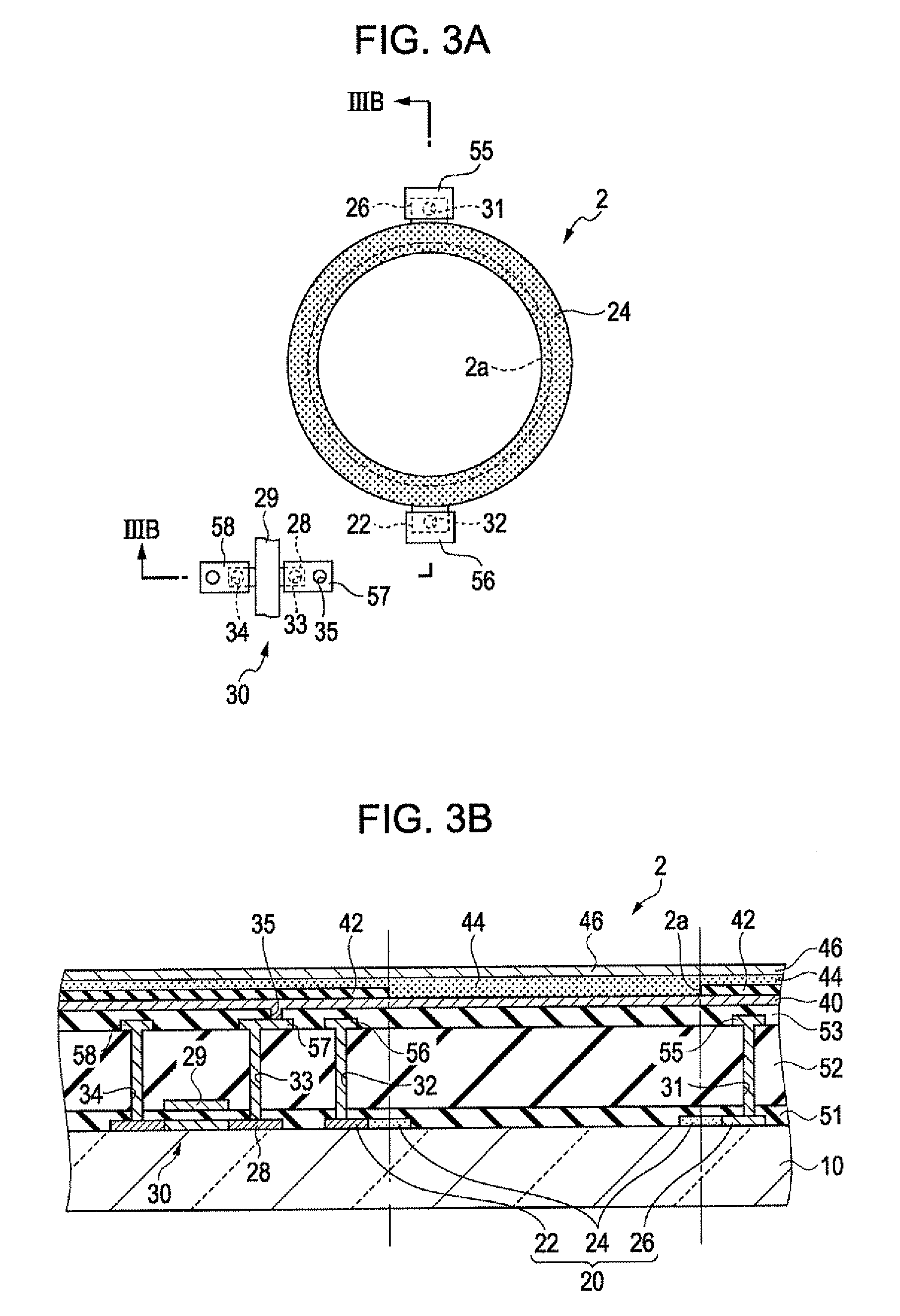 Light emitting device and electronic apparatus