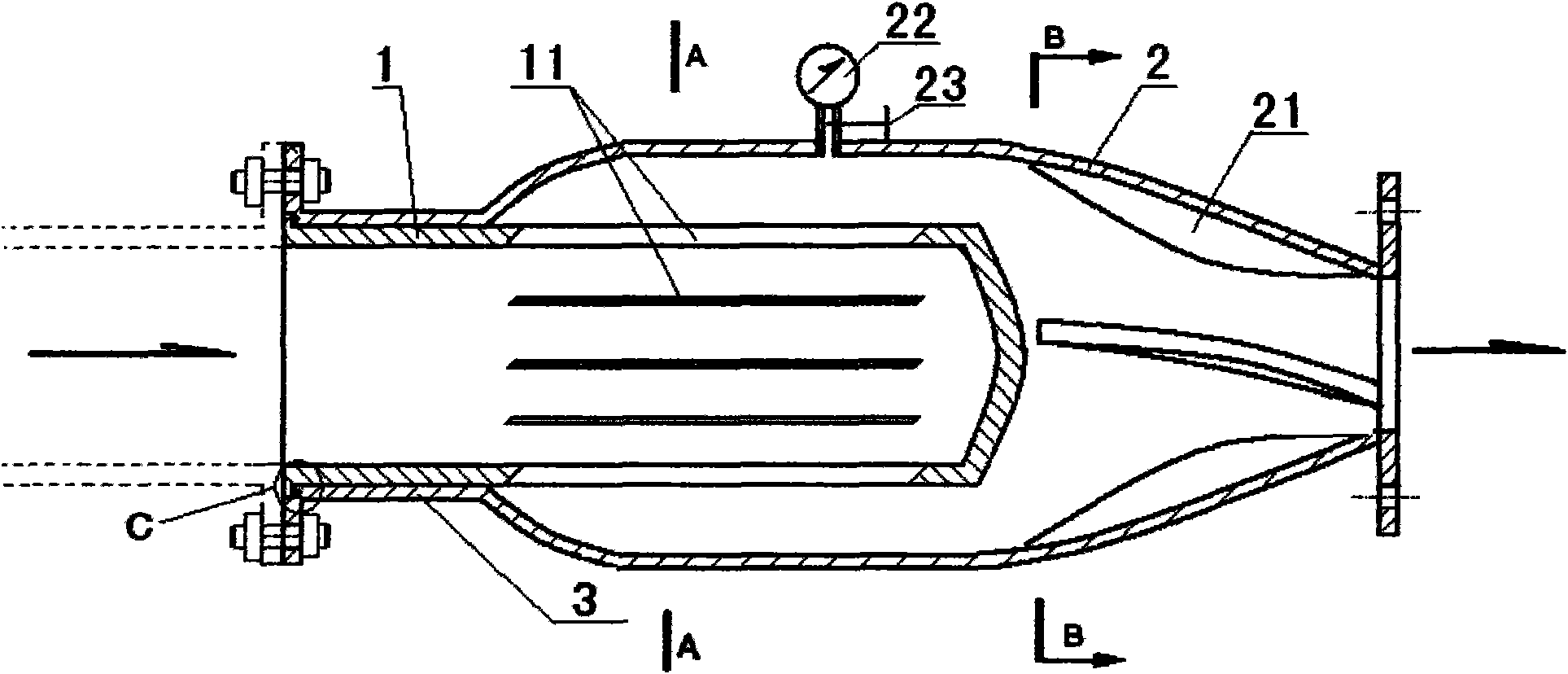 Viscosity-reducing and scale-controlling uniform mixing method for crude oil mixed liquor and viscosity-reducing and scale-controlling uniform mixer thereof