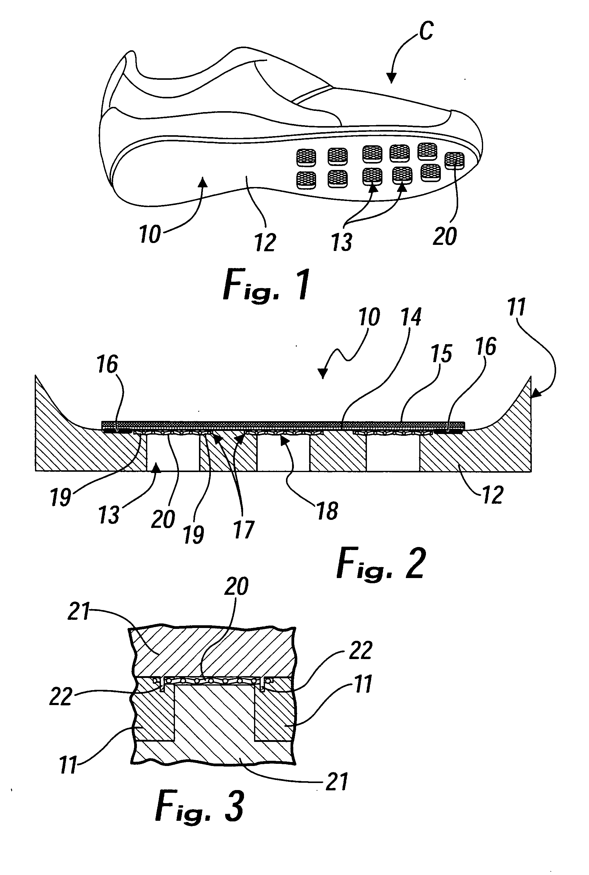 Sole for shoes of the waterproof and vapor-permeable type, and shoe provided with said sole