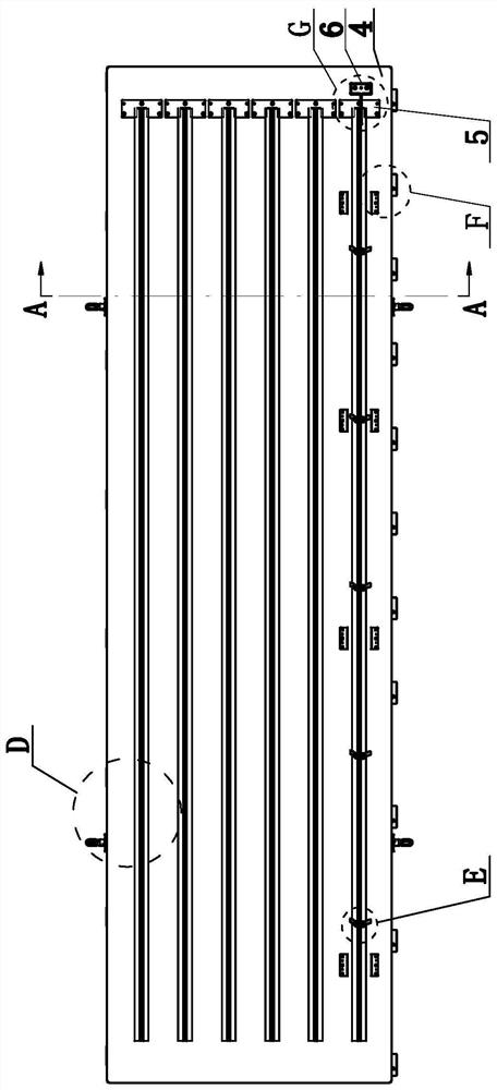 Compression method for t-shaped and/or i-shaped stringers of composite material reinforced panels