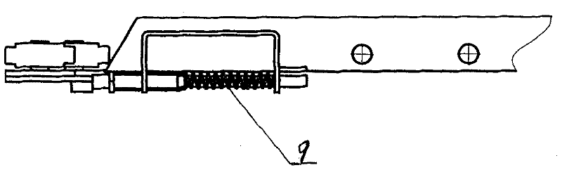 Tensioning mechanism for seedling clamping convey chain