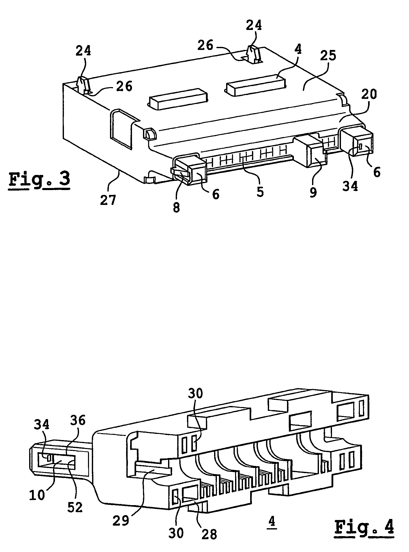 Plug connector provided with means for lateral locking
