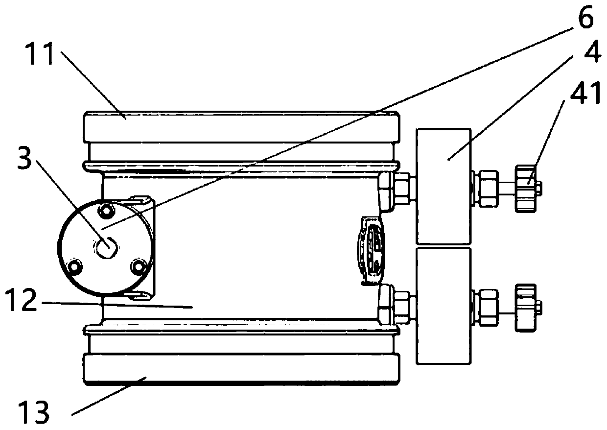 Adjustable pressure reducing pore plate