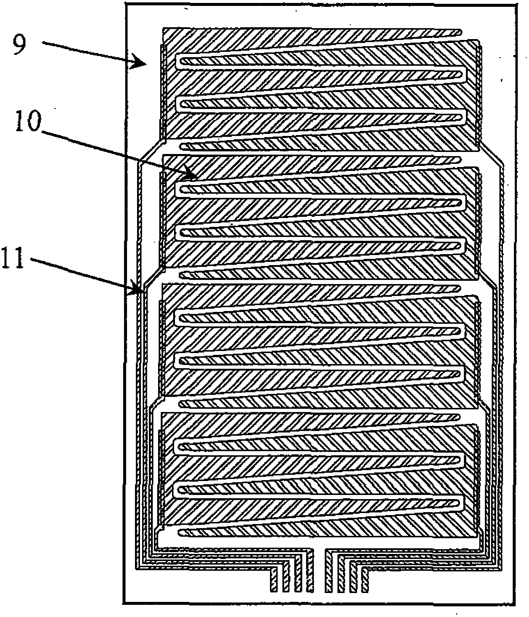 Capacitive touch screen and single-layer wiring electrode array