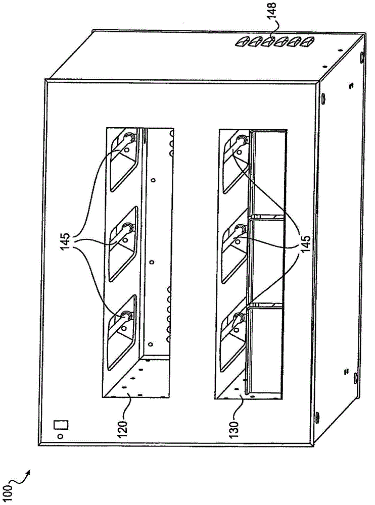 Holding cabinets, methods for controlling environmental conditions in holding cabinets,and computer-readable media storing instructions for implementing such methods