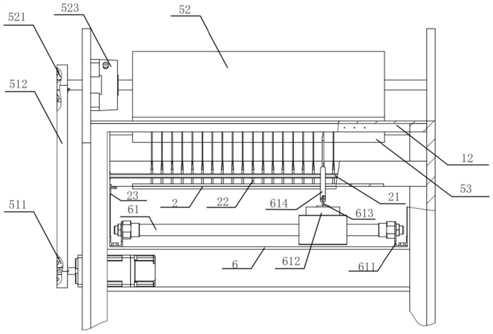 Yarn embedded type multilayer non-woven fabric structure and manufacturing equipment thereof