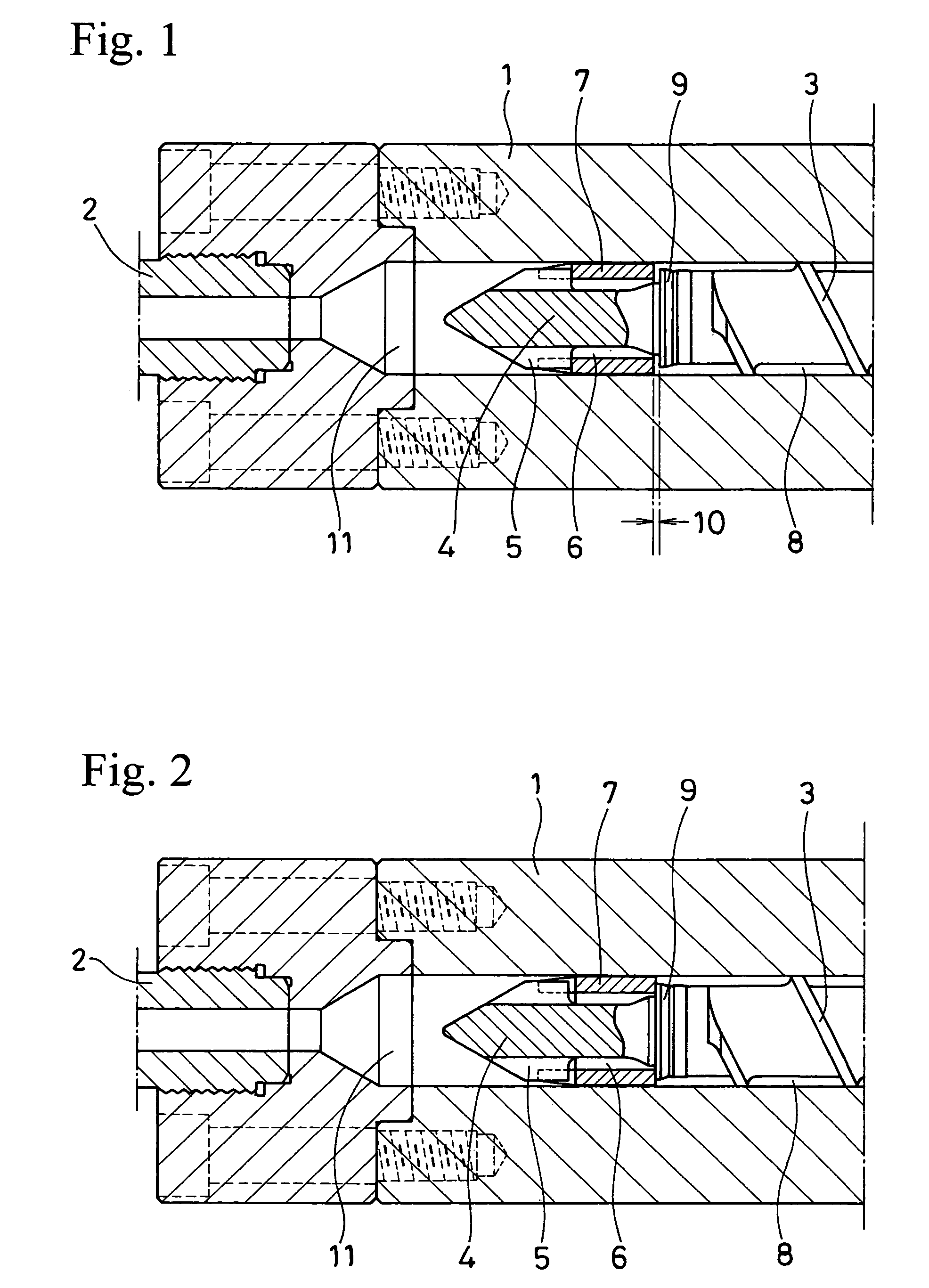 Method for preventing backflow of resin in injection apparatus