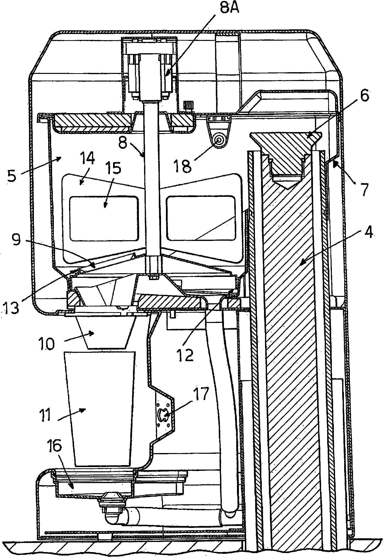 Machine for the production and distribution of ice particles