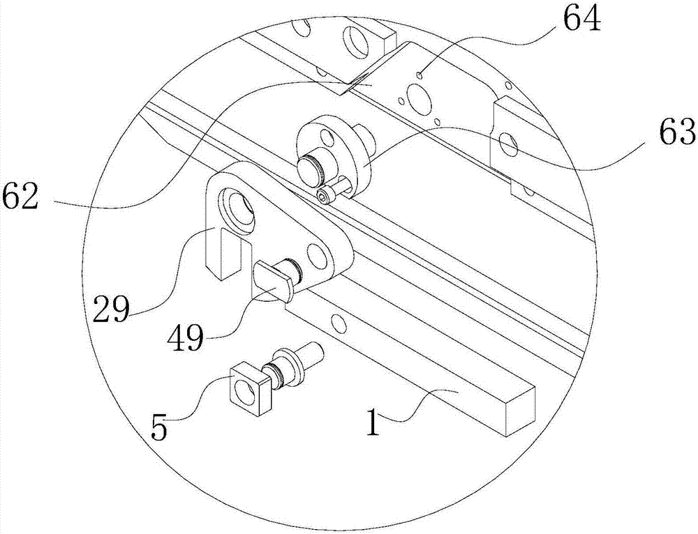 Feeding device suitable for blade of filament cutter