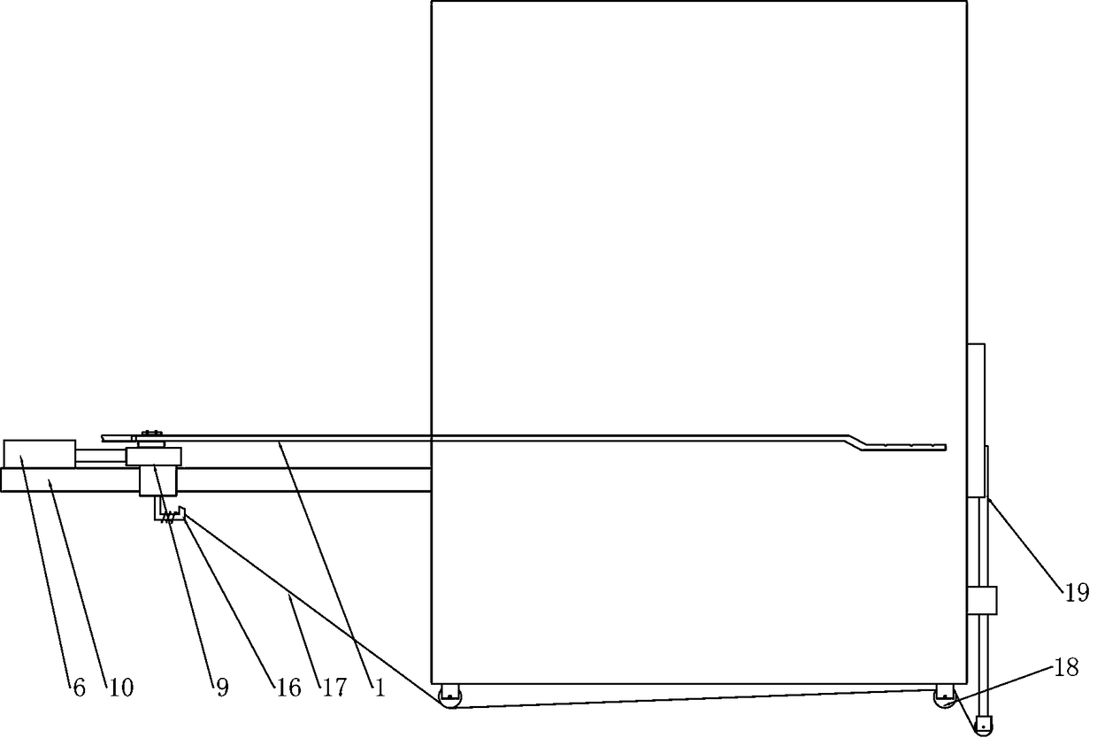 Automatic feeding device for softening of semi-finished glass products