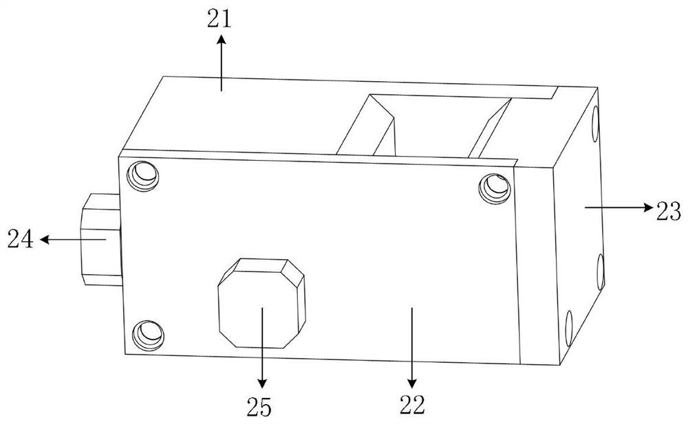 A connecting device for mounting and dismounting a hub cover