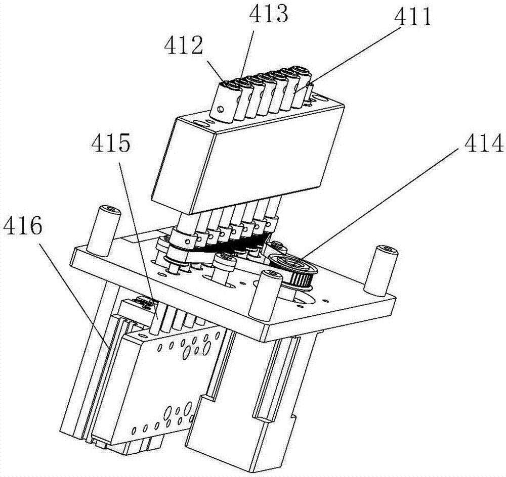 Upper shell machine installing mechanism for oscillating motor