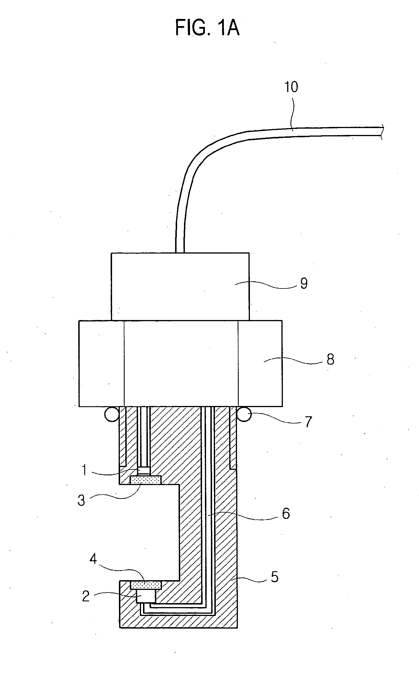 Method and apparatus for monitoring oil deterioration in real time