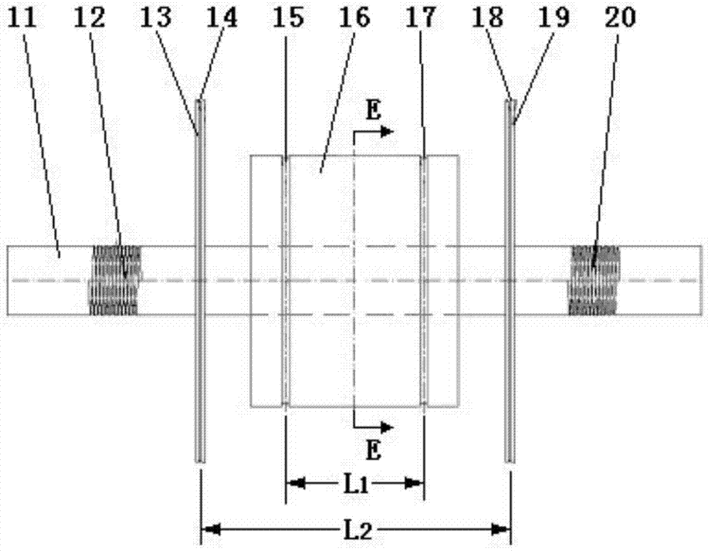 A pressing roller with radially stretchable pressing roller sheets