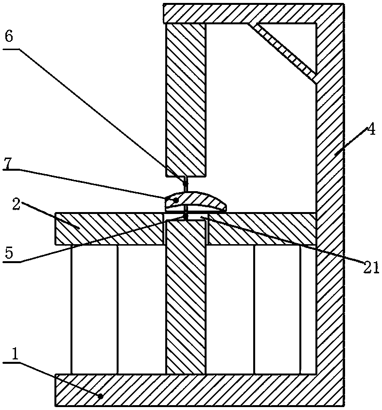 Device and method for measuring center thickness of spherical parts