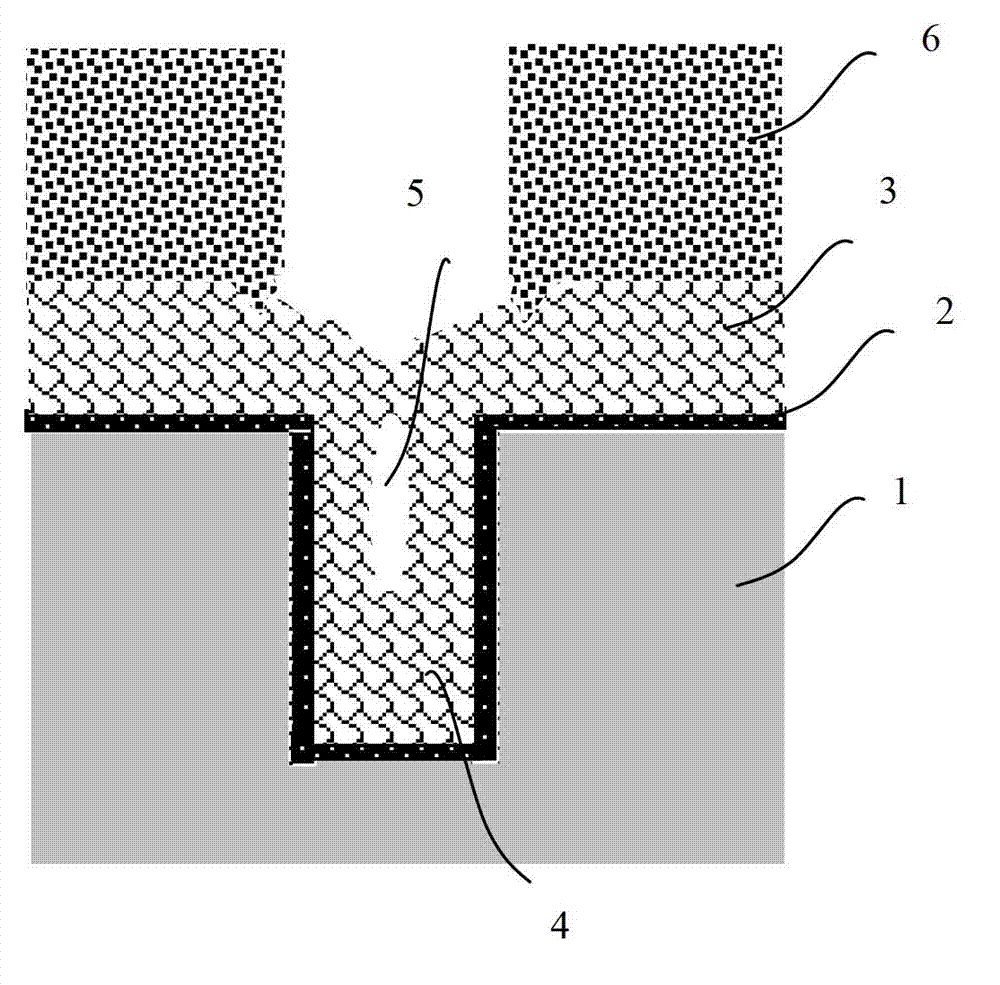 Preparation method for polycrystalline silicon groove grid and capable of avoiding holes