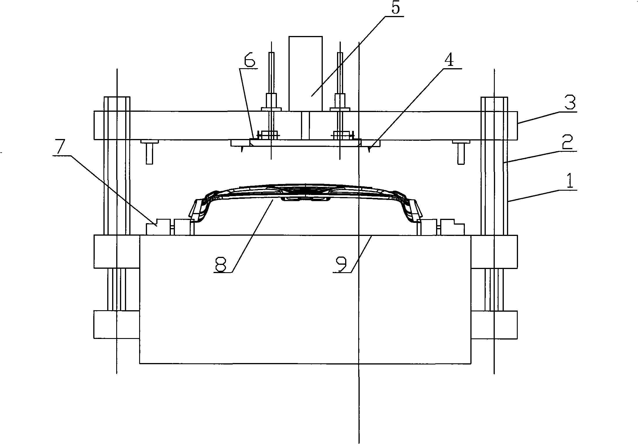 Mechanism for stripping vehicle roof board skylight facing material