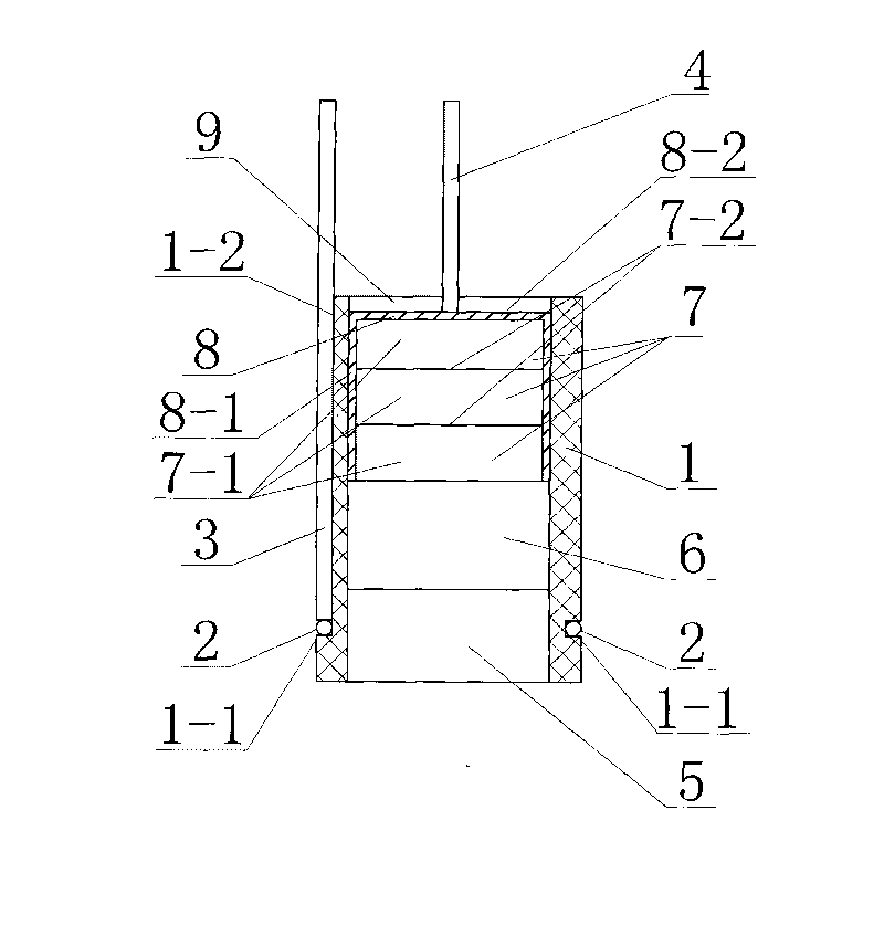 Embedded-type sensor for detecting concrete chloride ion content and preparation method thereof