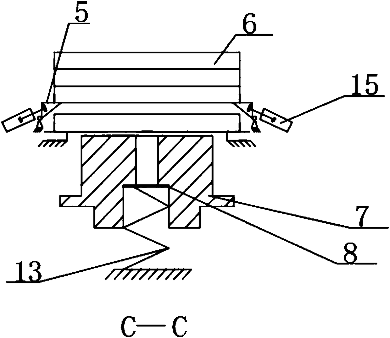 Tray stacking mechanism and stacking method thereof