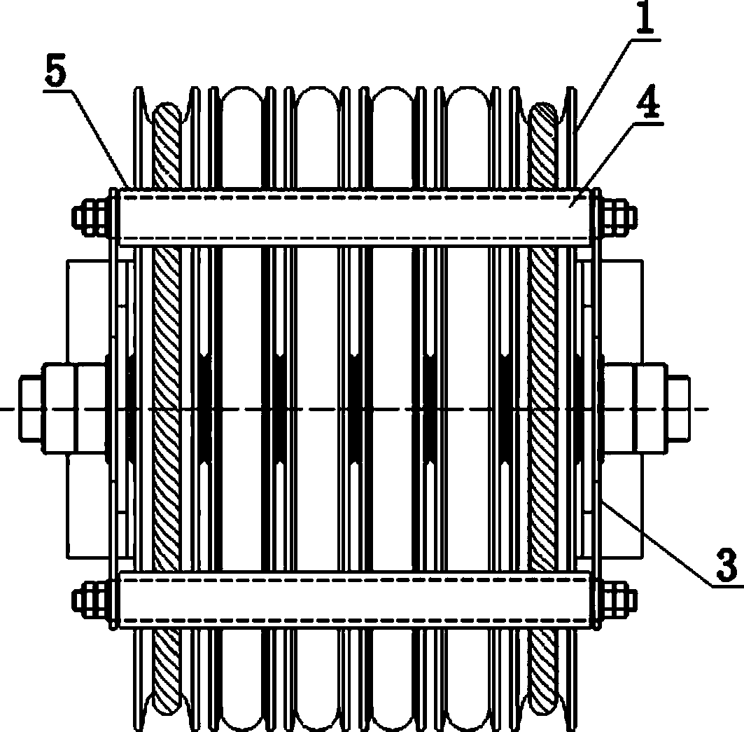 Cable disengagement-proof pulley rack device for portal crane