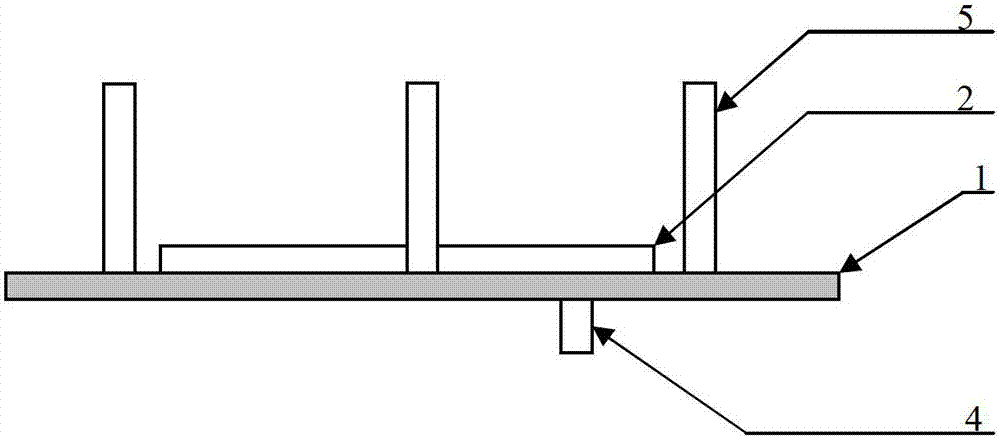 A Circularly Polarized Microstrip Antenna Realizing Wide Beam