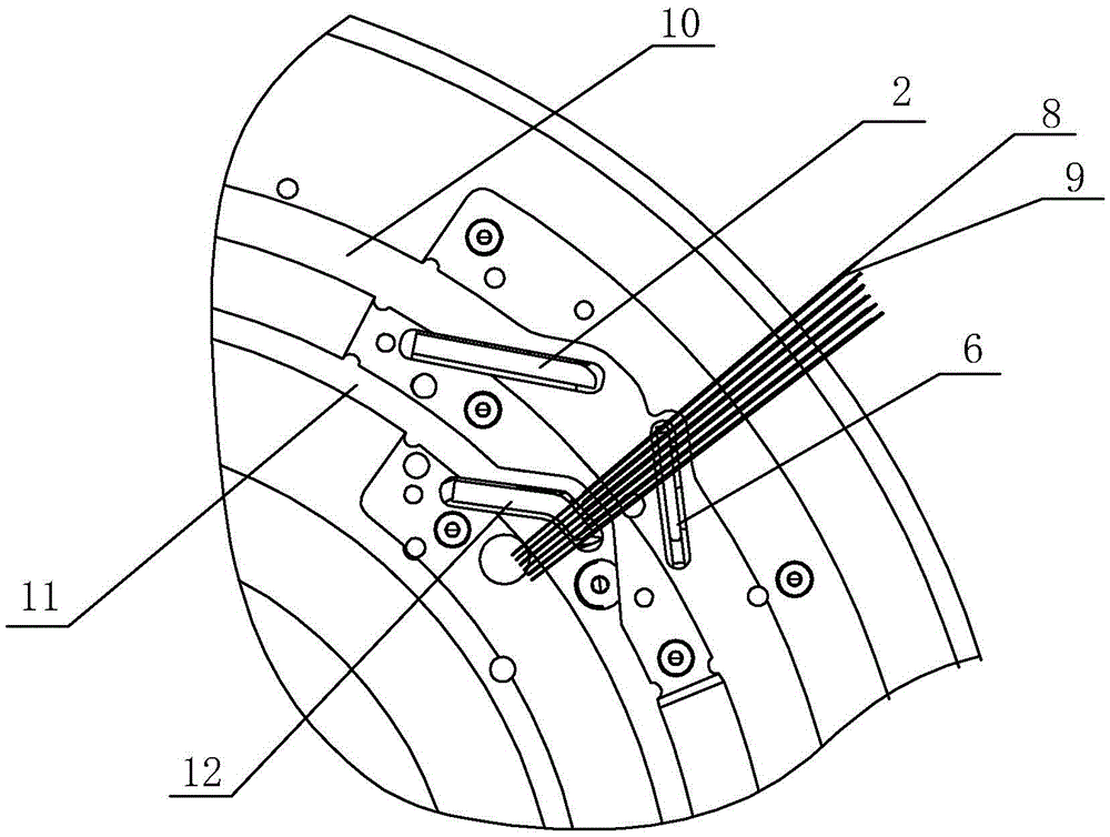 Auxiliary device for removing tying line