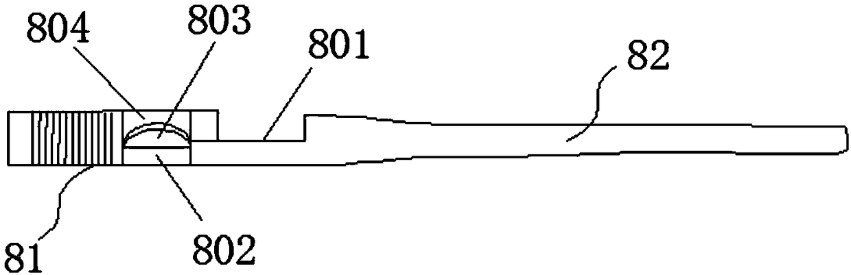 Automatic sequencing charging mechanism applicable to clamp body processing