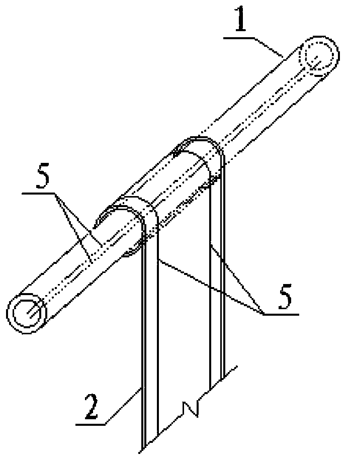 Vacuum pre-compaction and electro-osmosis combined reinforcing device and method for muck foundation