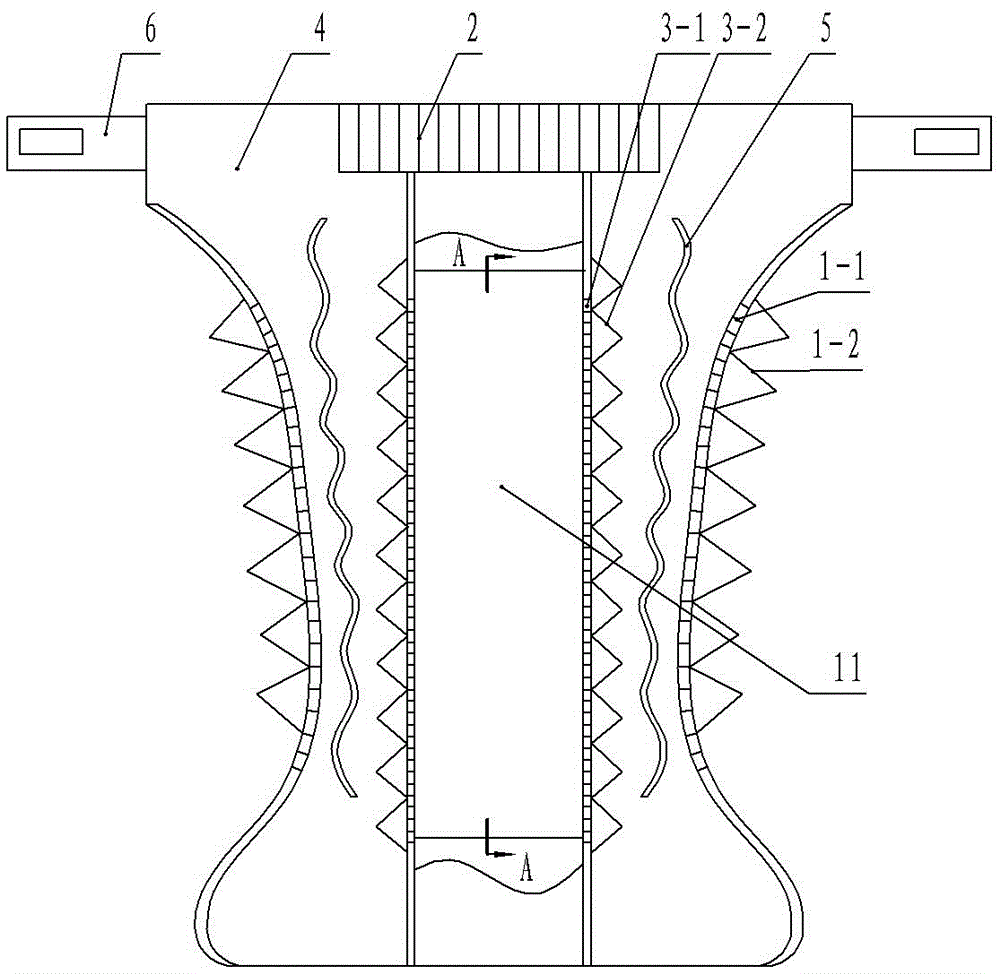 Side-leakage-preventing baby diaper