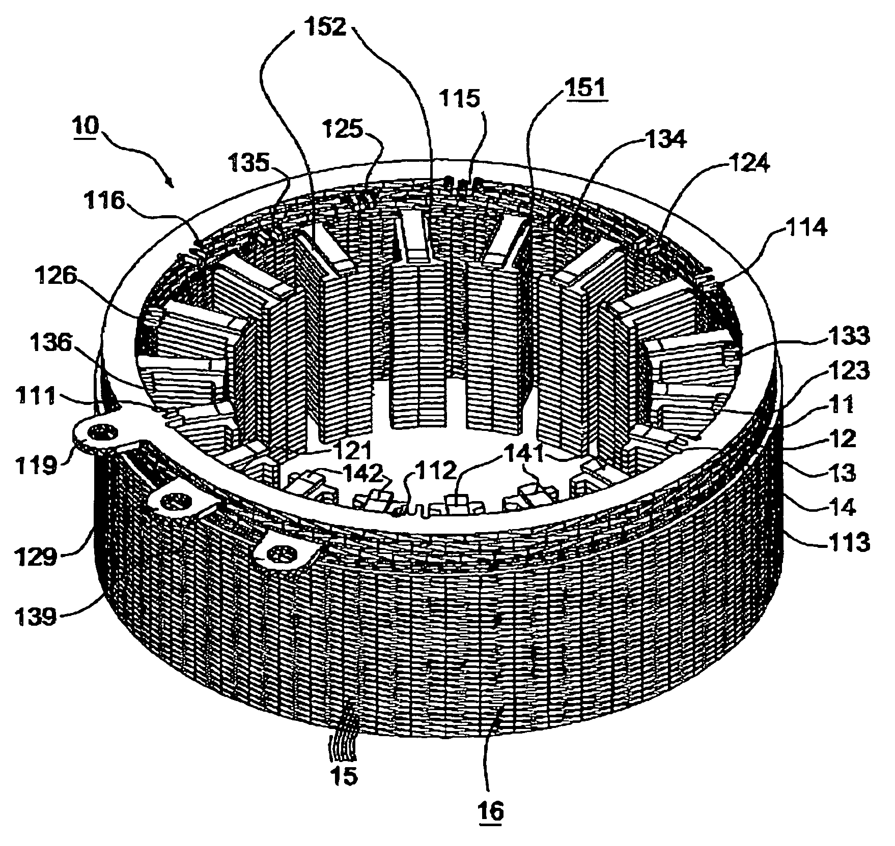 Electric motor with space-saving low-resistance neutral ring