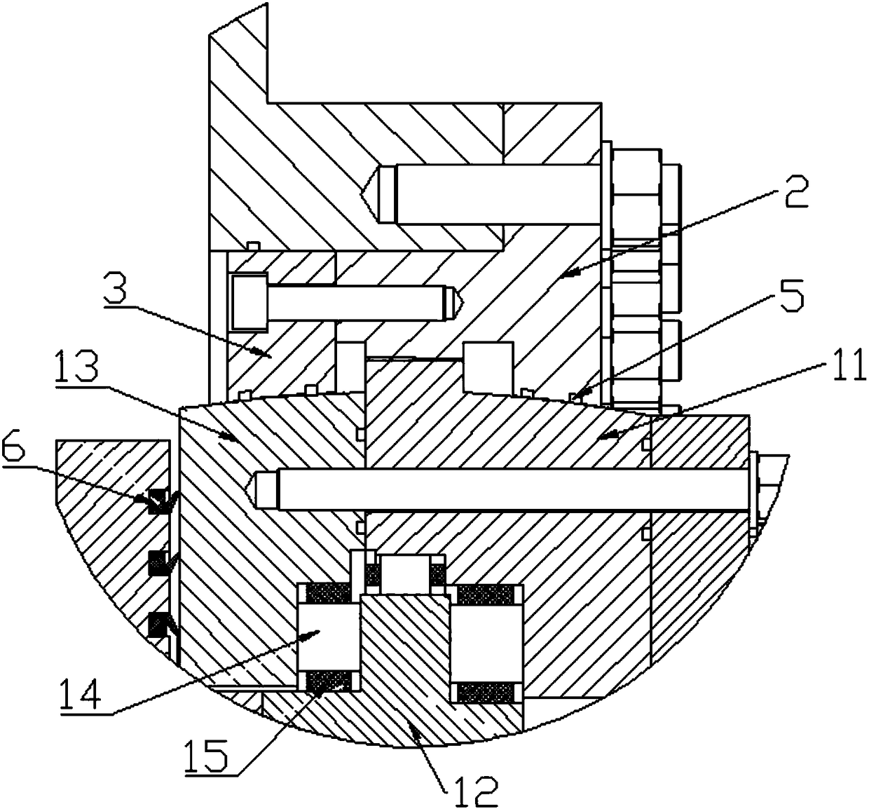 Angle adjustable shield machine main driving device