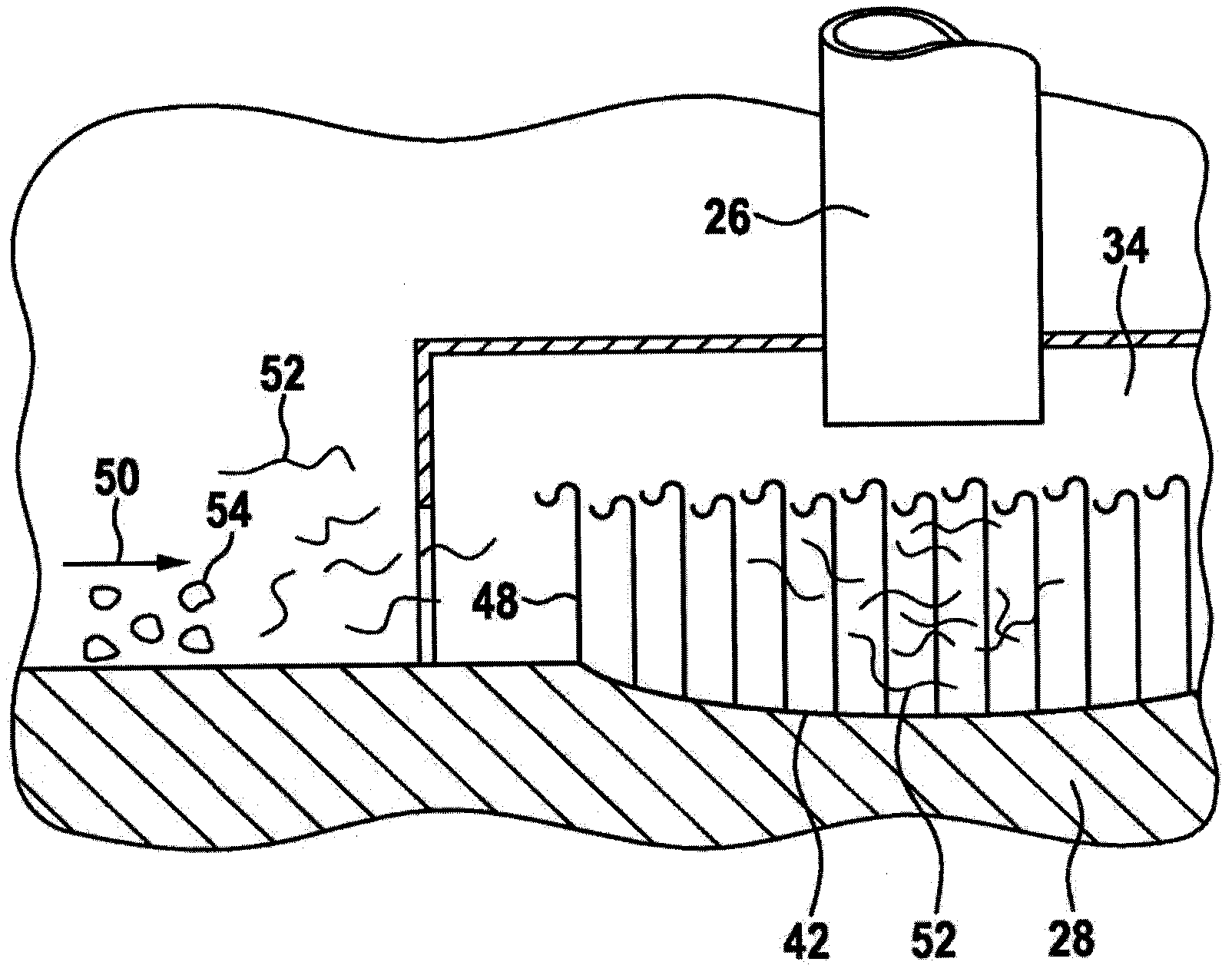 Reservoir for a liquid medium having a suction device and a filter unit