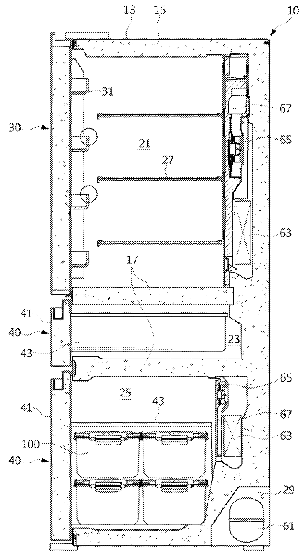 Storage container and refrigerator having the same